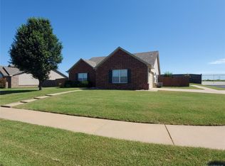 14931 S Glenn St, Glenpool, OK 74033