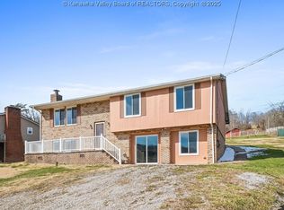 4407 Woodrum Ln, Charleston, WV 25313