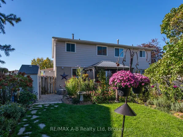 254 Louise St, Stratford, ON N5A 7G6