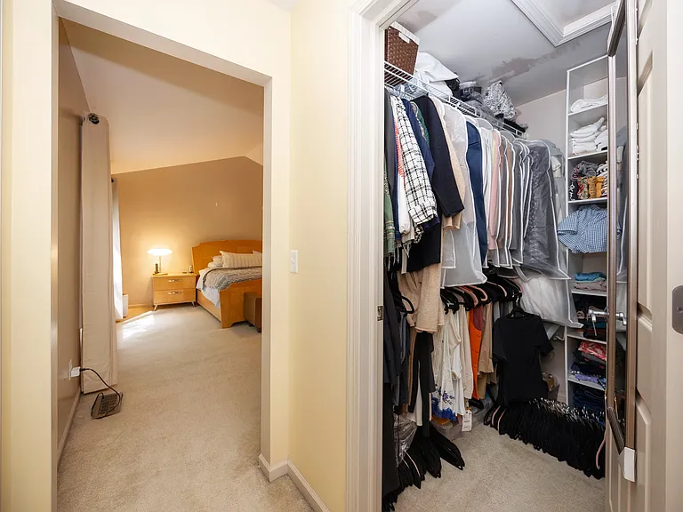 3481 Castlewood Ct — Photo 39