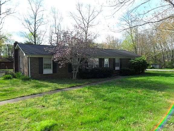 3rd image of 178 E Regent Dr