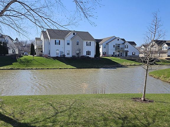 5th image of 1114 Hastings COURT #101