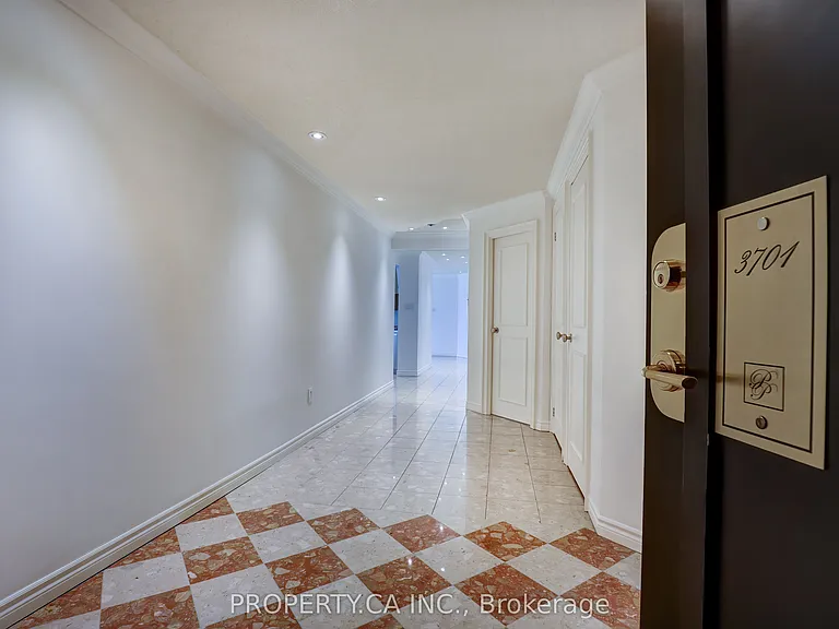 2045 Lake Shore Blvd W #3701 — Photo 3