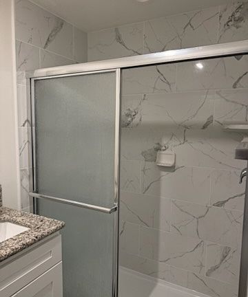 5th image of 471 E Newlove Dr #B