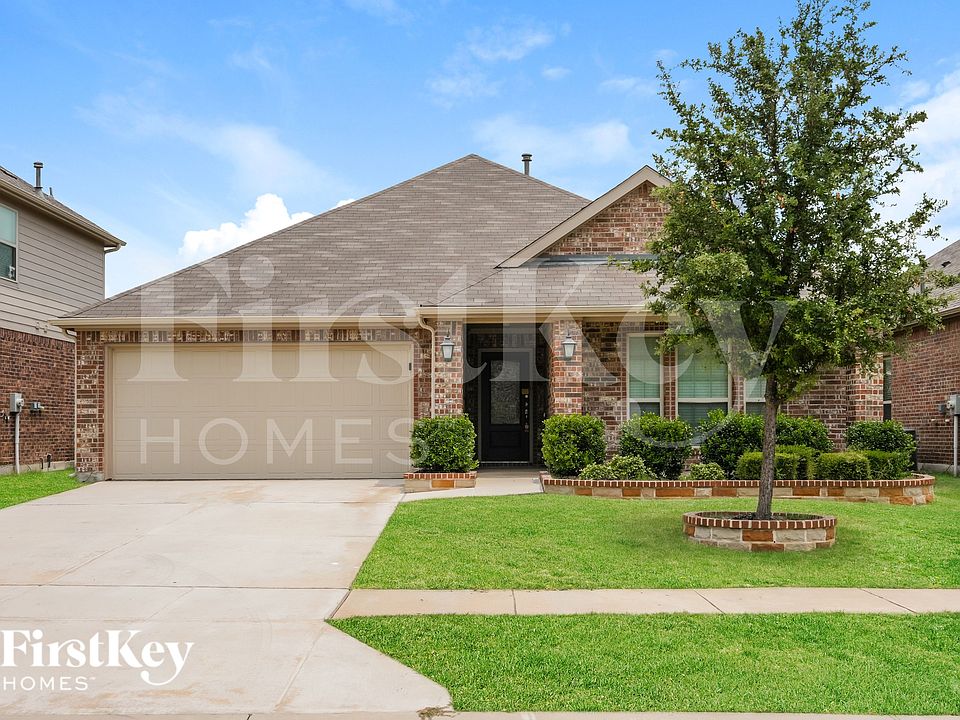 1st image of 4413 Lakeview Dr
