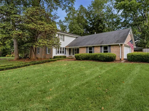 2040 Barberry Ct, Bowling Green, KY 42104