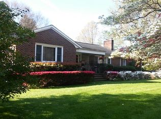 16 Crine Rd, Colts Neck, NJ 07722