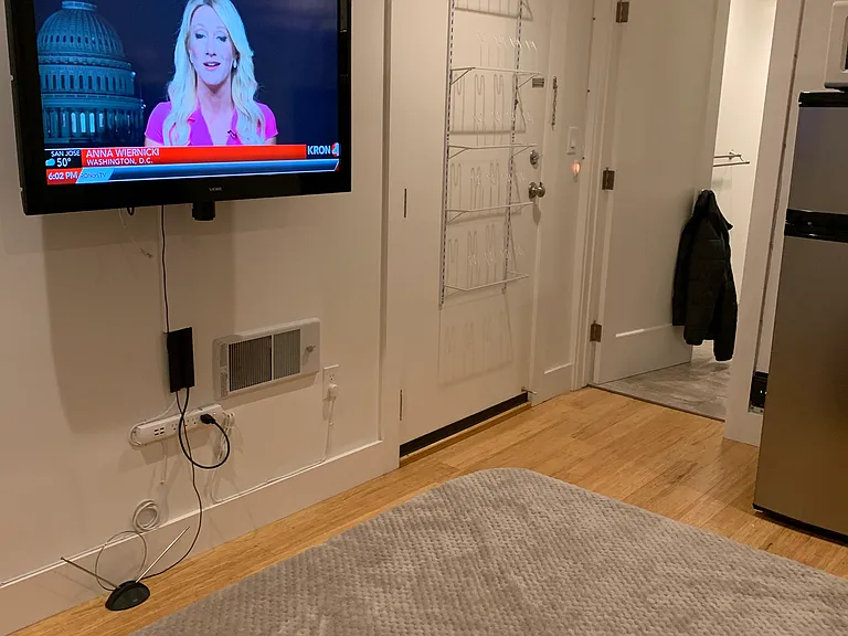 1670 Clay St #1 — Photo 14