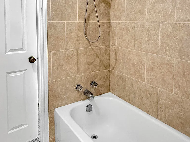 101 Michael Allen Blvd #3G — Photo 9