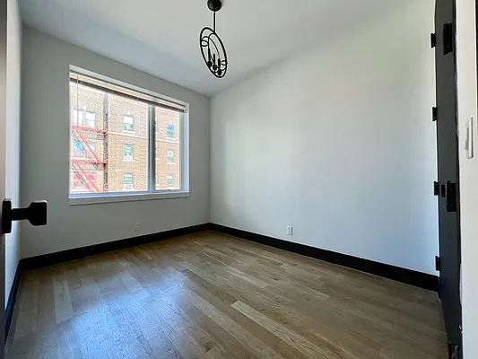 Rented by Zjama Realty Corp | media 5