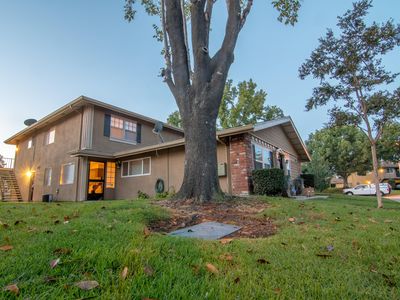 994 W Calle De Cielo APT 2, Azusa, CA, 91702