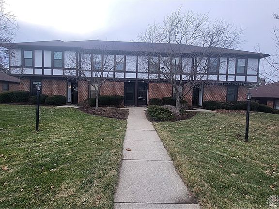 2nd image of 5585 Cobblegate Dr
