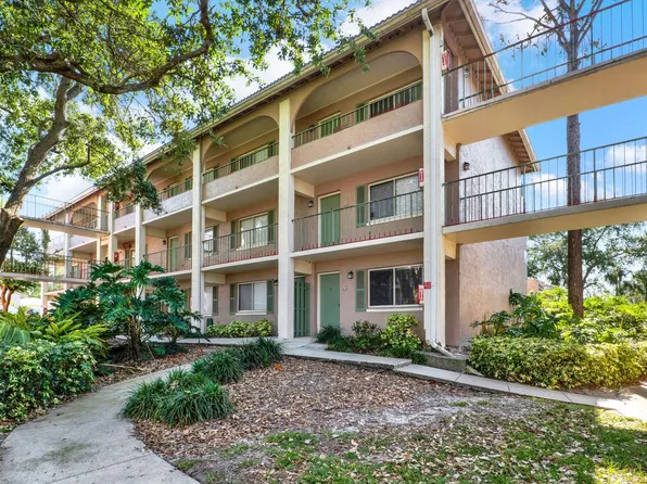 109 Oyster Bay Cir, Altamonte Springs, FL