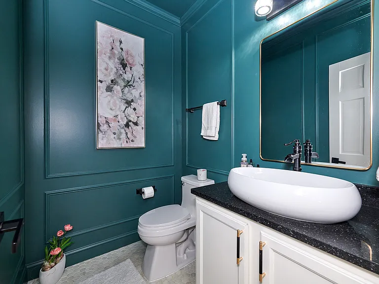 26300 W Chatham Dr — Photo 20