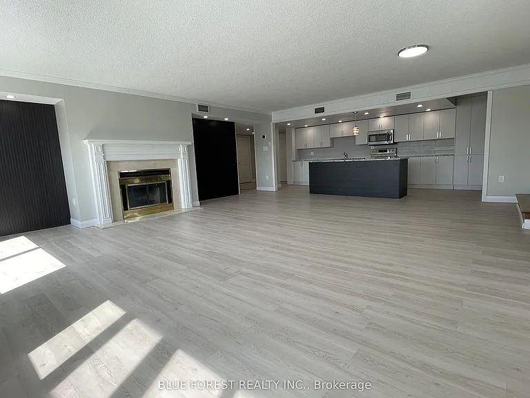 1510 Richmond St #809 — Photo 4
