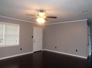 111 Fulgham Dr, Columbus, MS 39705