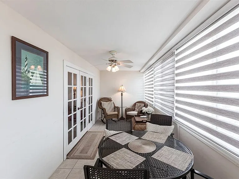 1125 W Peppertree Dr #707 — Photo 21