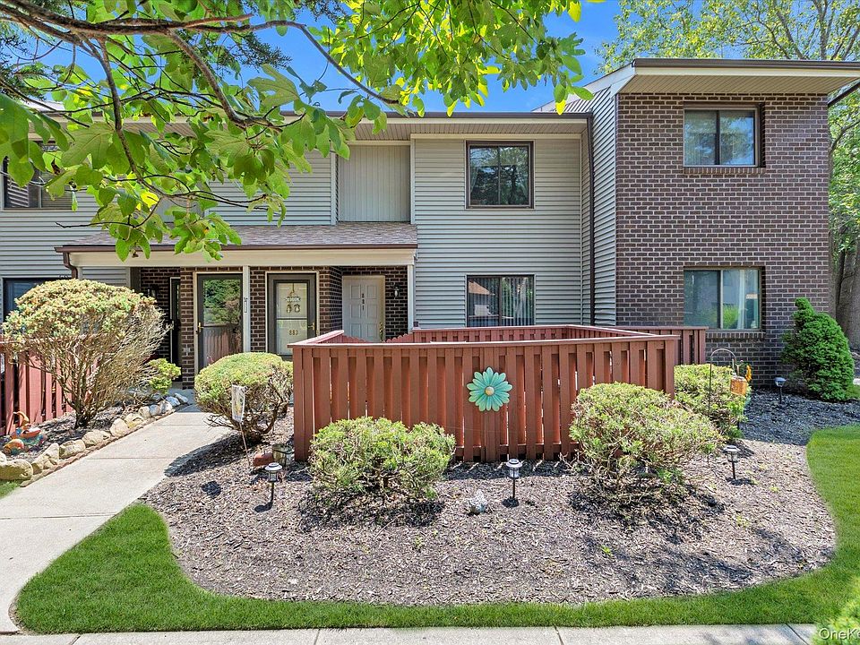 1st image of 881 Skyline Dr #881