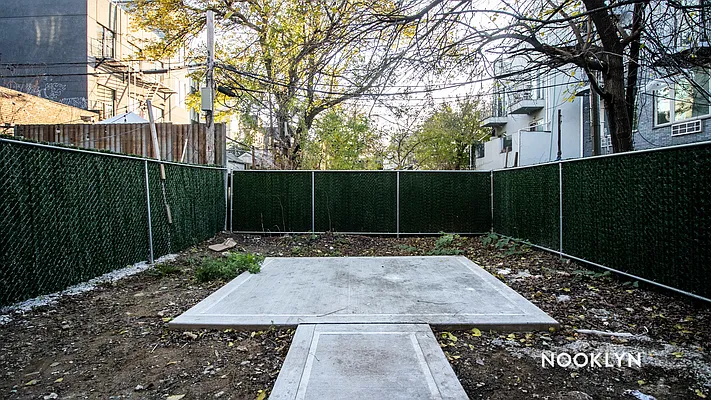 Rented by Nooklyn NYC LLC | media 12