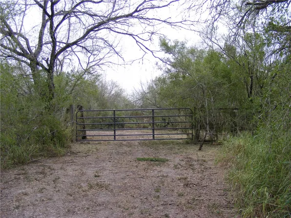 10722 County Road 249, Mathis, TX 78368
