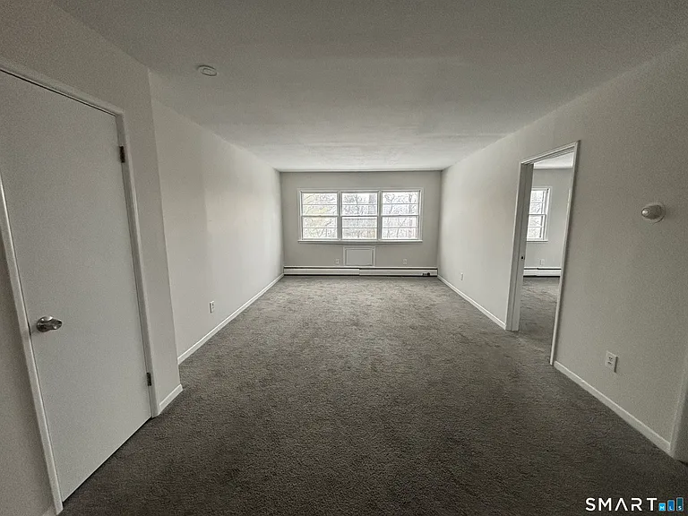 306 Pine Rock Ave #D11 — Photo 2