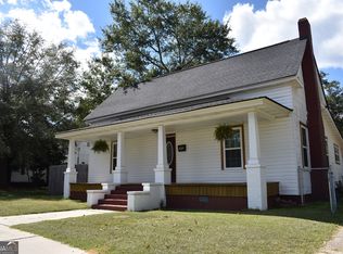 250 S Lewis St, Metter, GA 30439