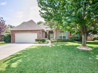 10933 S Darlington Ave, Tulsa, OK 74137