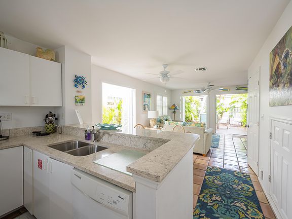 5th image of 564 Porter Ln