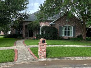 105 Branton Dr, Lafayette, LA 70508