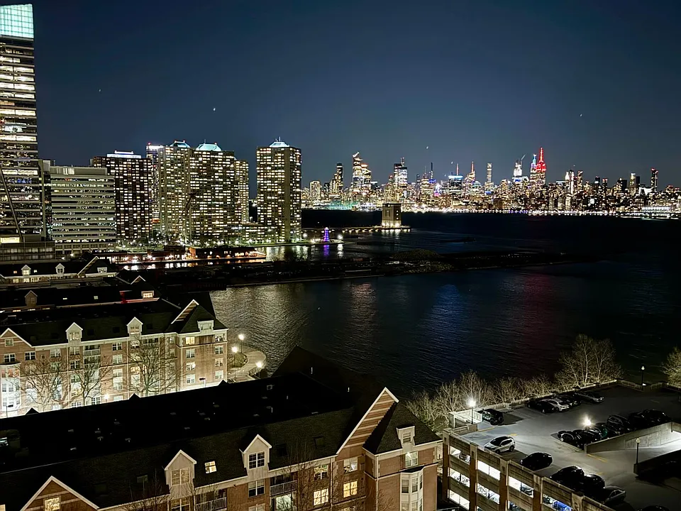 1 2nd St #1508