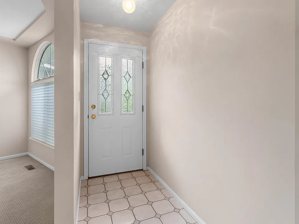 inside entry_09262024