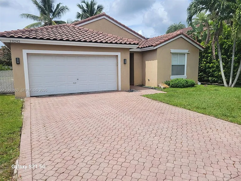 13242 SW 146th St — Photo 3