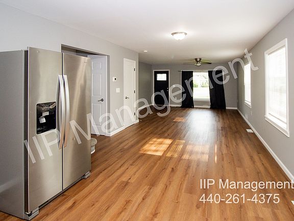 3rd image of 21500 Lake Shore Blvd #21510