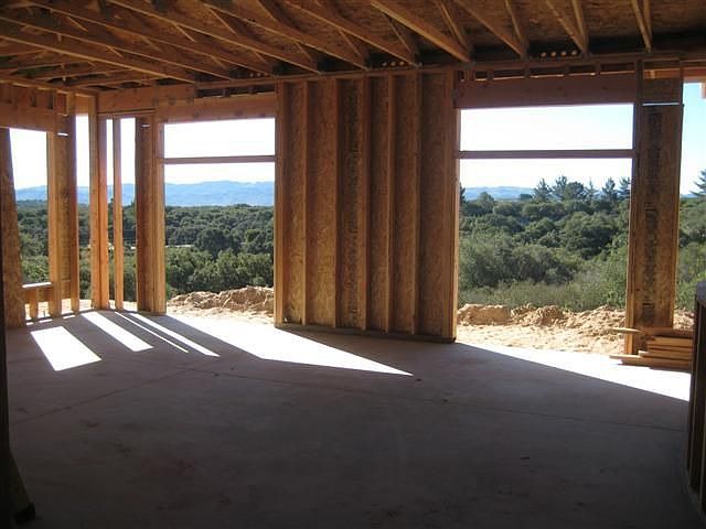 2nd image of 3914 Clubhouse Rd