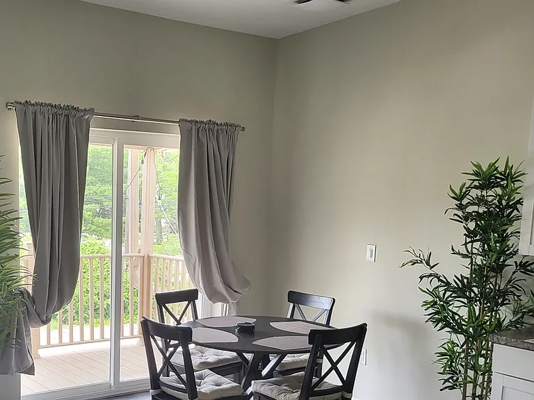 1221 E Lincoln Ave #A — Photo 15