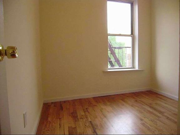 4th image of 50 Horatio St APT 13