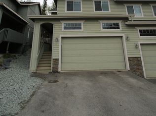 9071 Eagle River Ln, Eagle River, AK 99577