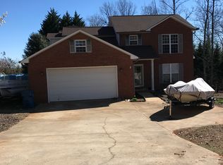 122 McIntosh Ln, Inman, SC 29349