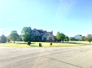 3166 Island Hills Dr, Dexter, MI