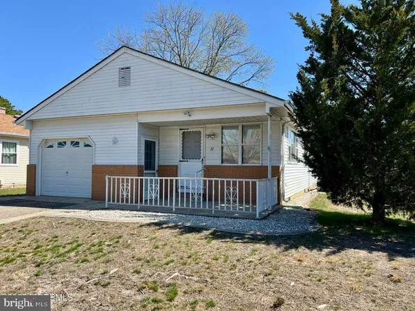 10 Lumsden St, Toms River, NJ 08757