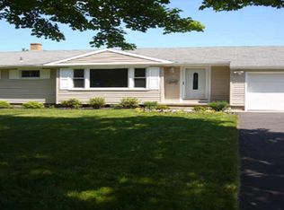 156 Ripplewood Dr, Rochester, NY 14616