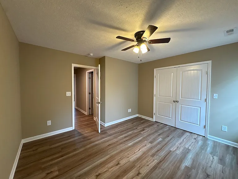 517 Weaver St #1 — Photo 22