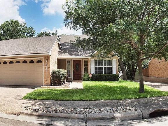 3rd image of 3851 Williamsburg Cir