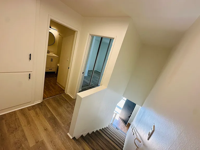 201 Ladera St #8 — Photo 3