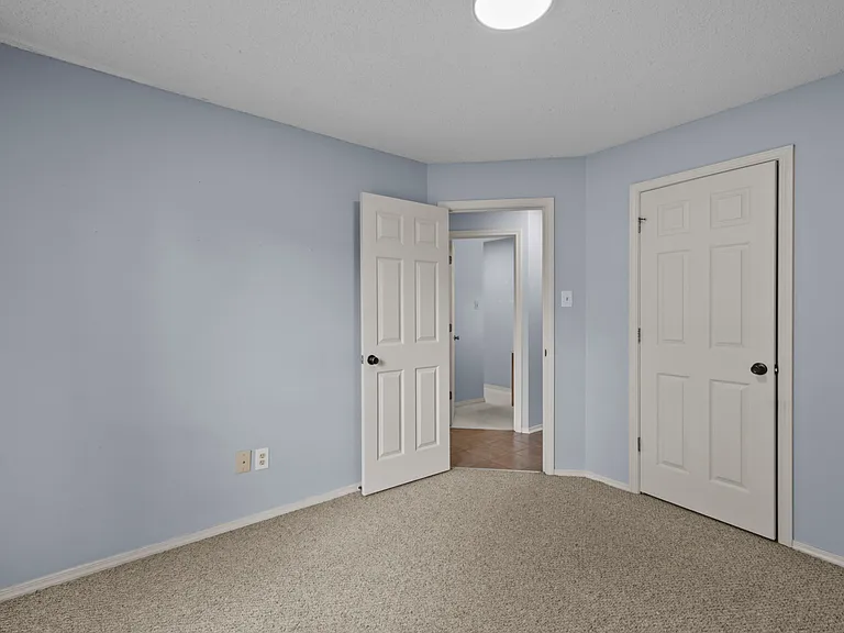 13 Holly Brook Cv — Photo 22