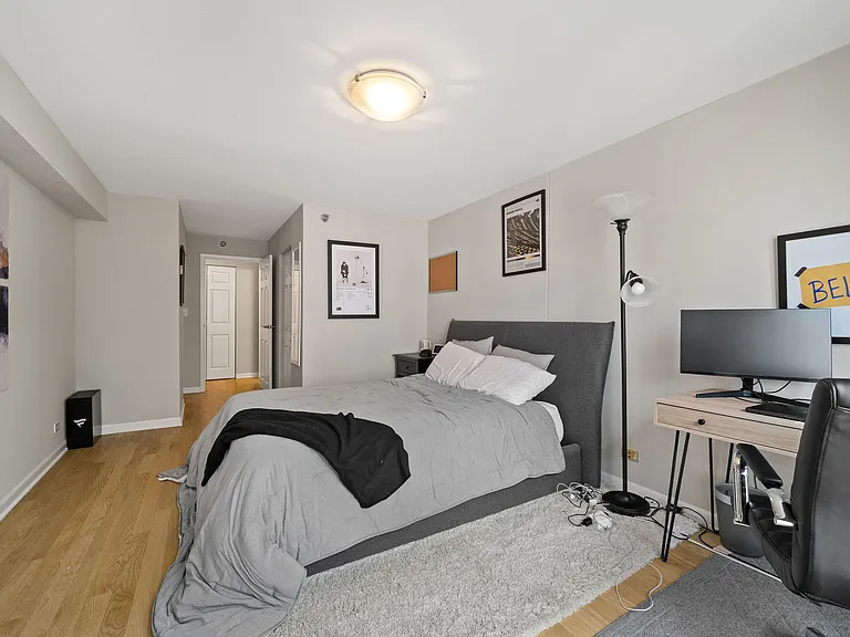 440 N Wabash Ave #2806 — Photo 10
