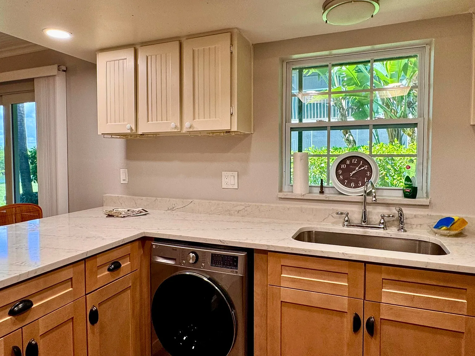 1 bed, 827 sqft, $1,450 — Photo 2