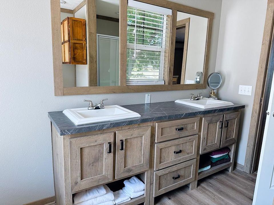 1559 W White Oak Rd, West, TX 76691 MLS 11209999 Zillow