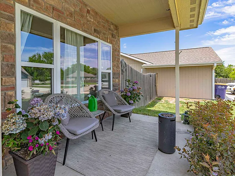 4319 Aspen Dr — Photo 18