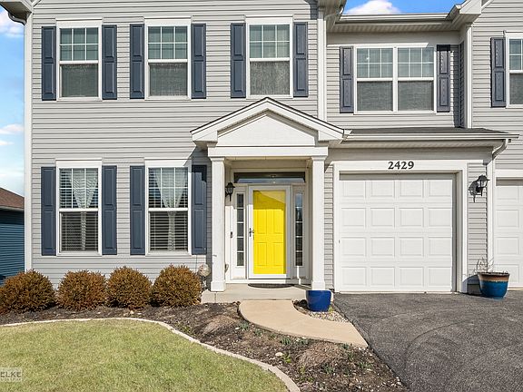 2nd image of 2429 River Hills Ln
